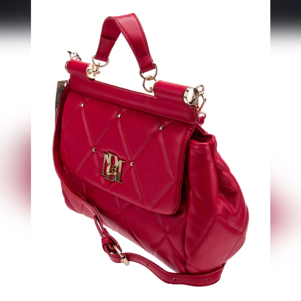 Badgley Mischka Red Quilted Padded  Hand Bag NWT - Picture 3 of 6
